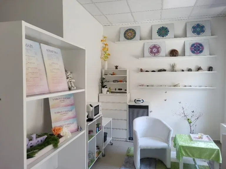 Čekárna a recepce salonu MK Kyjov